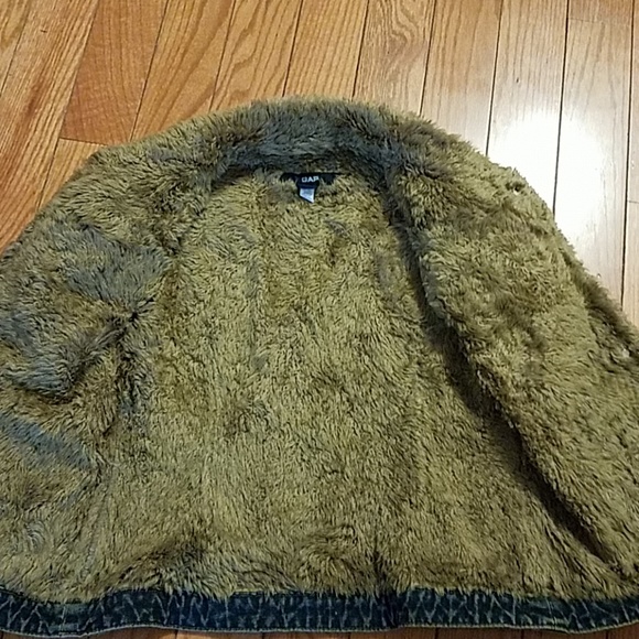 NWOT gap jeans vest, medium - Picture 3 of 6